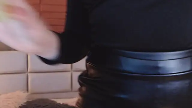 Snapshot of Ammy_Castro chatting on 01.04.25 Ammy Castro online show from 01.04.25