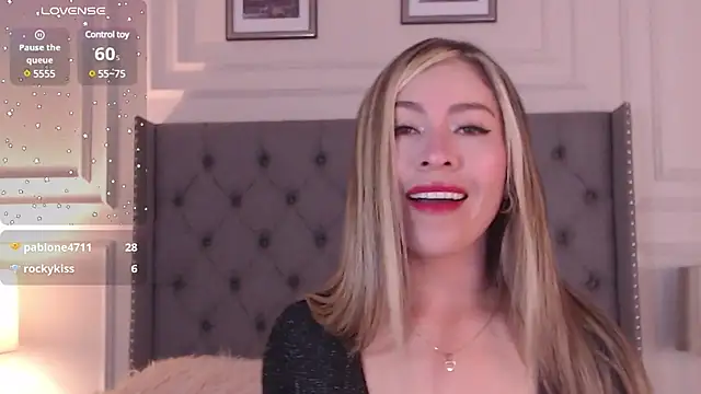 Snapshot of Ammy_Castro chatting on 01.27.25 Ammy Castro online show from 01.27.25