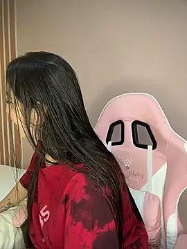 Snapshot of Victoria-And1 chatting on 02.27.26 Victoria-And1 online show from 02.27.26