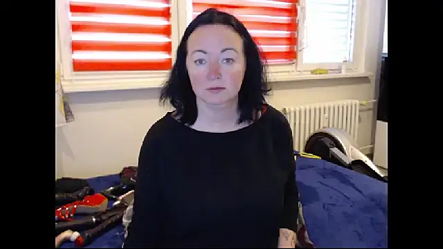 Alexie33 online show from 12.22.25