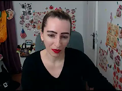 EvelynAngell online show from 10.07.25