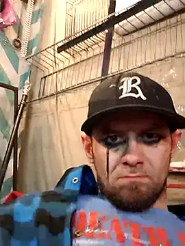 Snapshot of Herwish chatting on 02.15.25 Herwish online show from 02.15.25