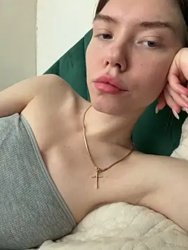 Snapshot of Lisaaa_Alisa chatting on 05.18.26 Lisaaa Alisa online show from 05.18.26
