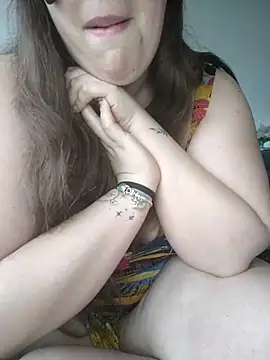 Snapshot of FrancaiseLynne chatting on 02.16.25 FrancaiseLynne online show from 02.16.25