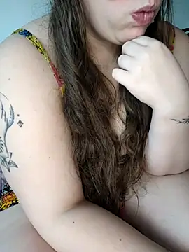 Snapshot of FrancaiseLynne chatting on 03.10.25 FrancaiseLynne online show from 03.10.25