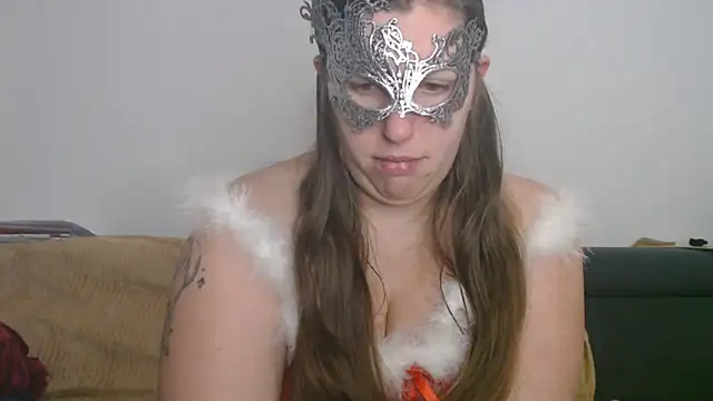 Snapshot of FrancaiseLynne chatting on 12.22.25 FrancaiseLynne online show from 12.22.25