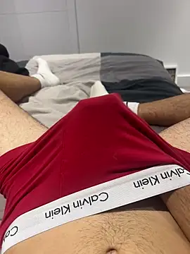 h0rnyguy001 online show from 10.02.25