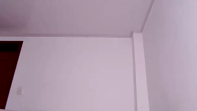 Snapshot of caarlywhitee chatting on 09.15.25 caarlywhitee online show from 09.15.25