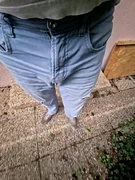 Snapshot of Lorent6969 chatting on 10.04.25 Lorent6969 online show from 10.04.25