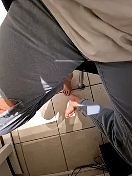 Snapshot of Lorent6969 chatting on 10.14.25 Lorent6969 online show from 10.14.25