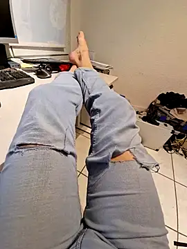 Snapshot of Lorent6969 chatting on 10.14.25 Lorent6969 online show from 10.14.25