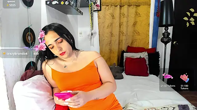 SARAMISHA online show from 01.28.25