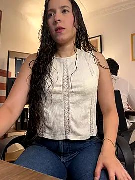 LittleDoll    online show from 10.03.25