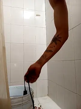 Snapshot of jordirey chatting on 03.22.25 jordirey online show from 03.22.25