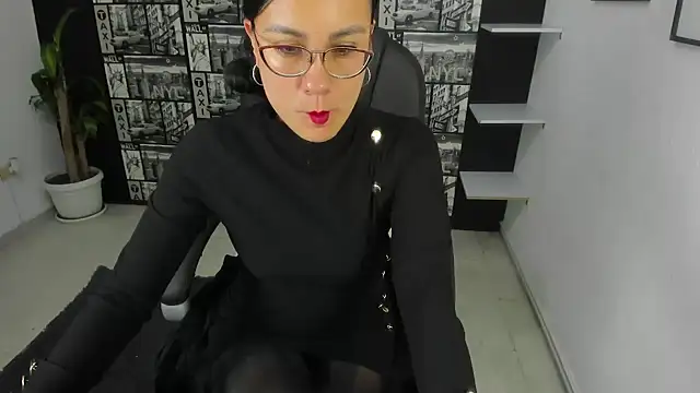 Agata-Moon online show from 12.16.24