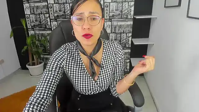 Agata-Moon online show from 12.20.24