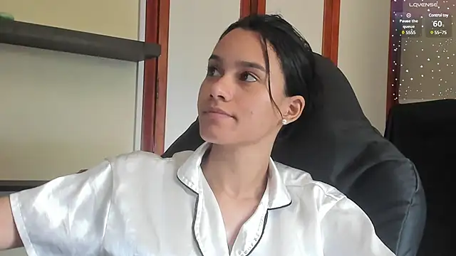 SamanthaWatson online show from 12.08.24