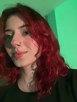 Snapshot of LiliJones_ chatting on 01.14.25 LiliJones online show from 01.14.25