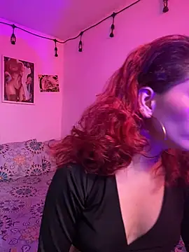 Snapshot of LiliJones_ chatting on 03.15.25 LiliJones online show from 03.15.25