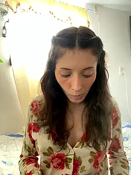 LiliJones  online show from 01.16.26