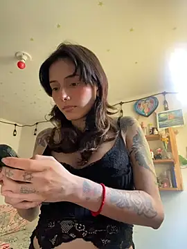 LiliJones  online show from 02.10.26