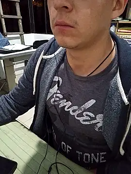 Snapshot of 97banana chatting on 03.18.25 97banana online show from 03.18.25