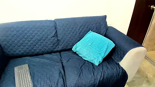 Luna Dumont online show from 02.15.25