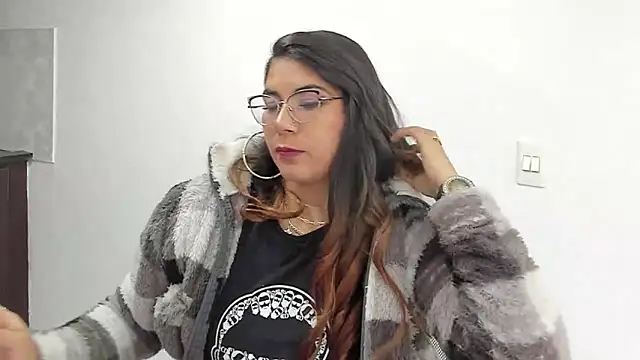 Luna Dumont online show from 03.14.25