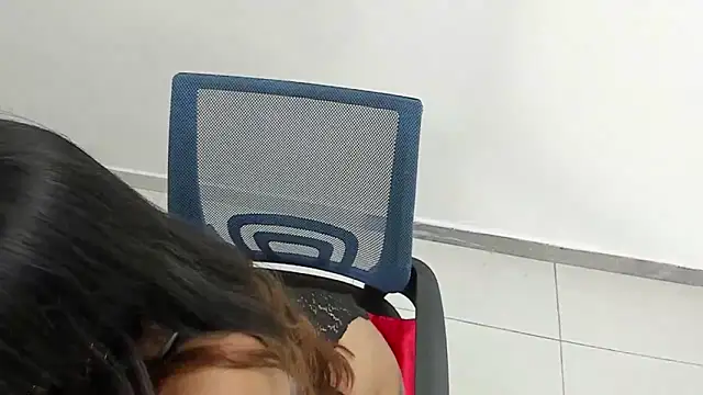 Luna Dumont online show from 03.15.25