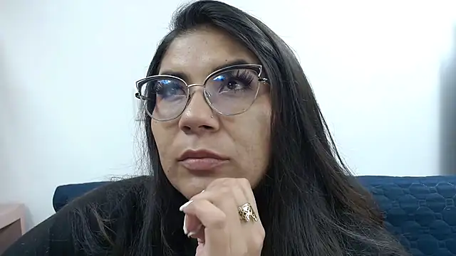 Luna Dumont online show from 09.21.25