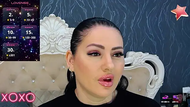 Snapshot of Lauren_Saint chatting on 01.19.25 Lauren Saint online show from 01.19.25