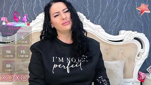 Snapshot of Lauren_Saint chatting on 03.21.25 Lauren Saint online show from 03.21.25