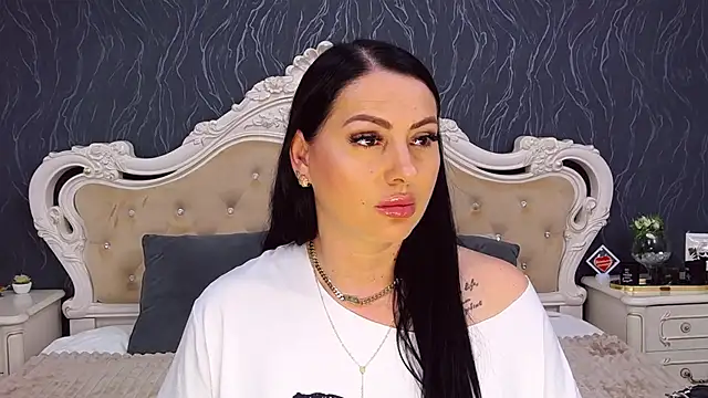 Lauren Saint online show from 04.20.26