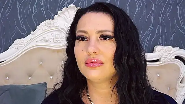 Snapshot of Lauren_Saint chatting on 05.14.26 Lauren Saint online show from 05.14.26