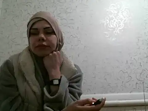 Julie Silver online show from 02.25.25