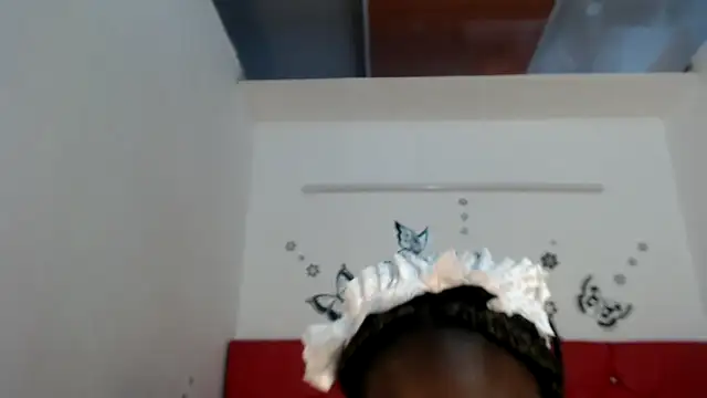 Snapshot of blackhotbody chatting on 03.22.25 blackhotbody online show from 03.22.25