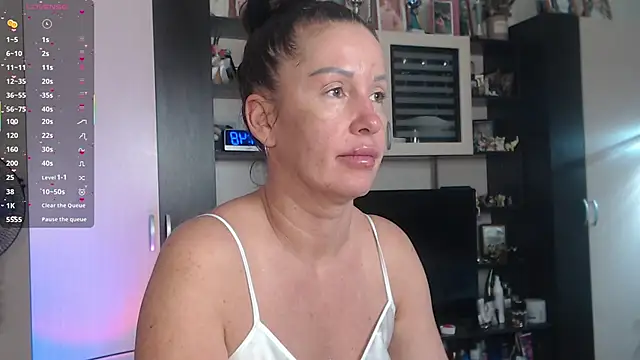 SheilaRyan online show from 11.28.25