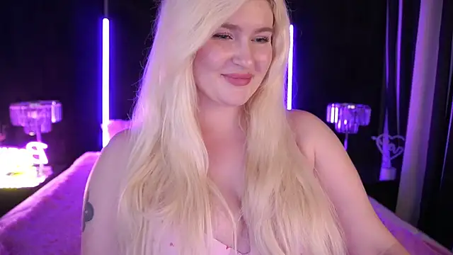 CocoSecretss online show from 12.08.24