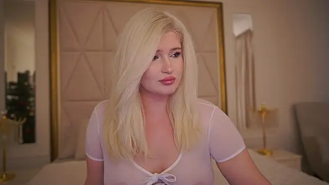 CocoSecretss online show from 01.15.26