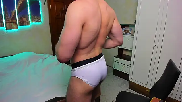 Snapshot of Alex_Brown_ chatting on 06.19.26 Alex Brown online show from 06.19.26