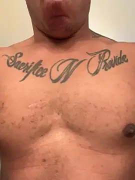 Snapshot of MidnightFlexxx chatting on 12.12.24 MidnightFlexxx online show from 12.12.24