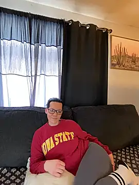 SidneyRaee online show from 01.09.25