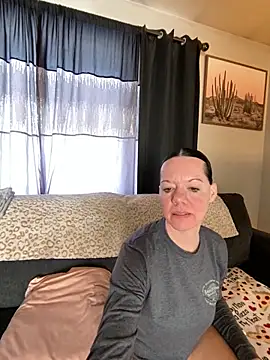 SidneyRaee online show from 01.13.25