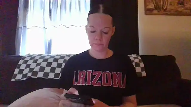 SidneyRaee online show from 01.24.25