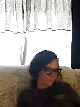 SidneyRaee online show from 02.03.25