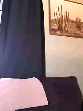 SidneyRaee online show from 02.13.25