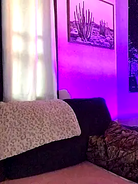 SidneyRaee online show from 09.23.25