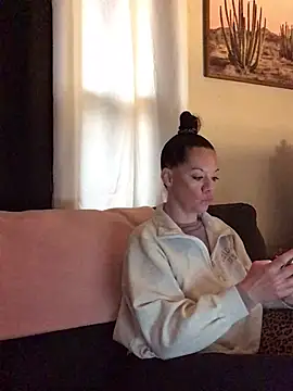 SidneyRaee online show from 02.20.26