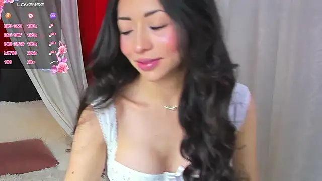 SophiaLiu online show from 10.21.25