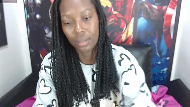 Snapshot of Sara_Marks chatting on 02.28.25 Sara Marks online show from 02.28.25